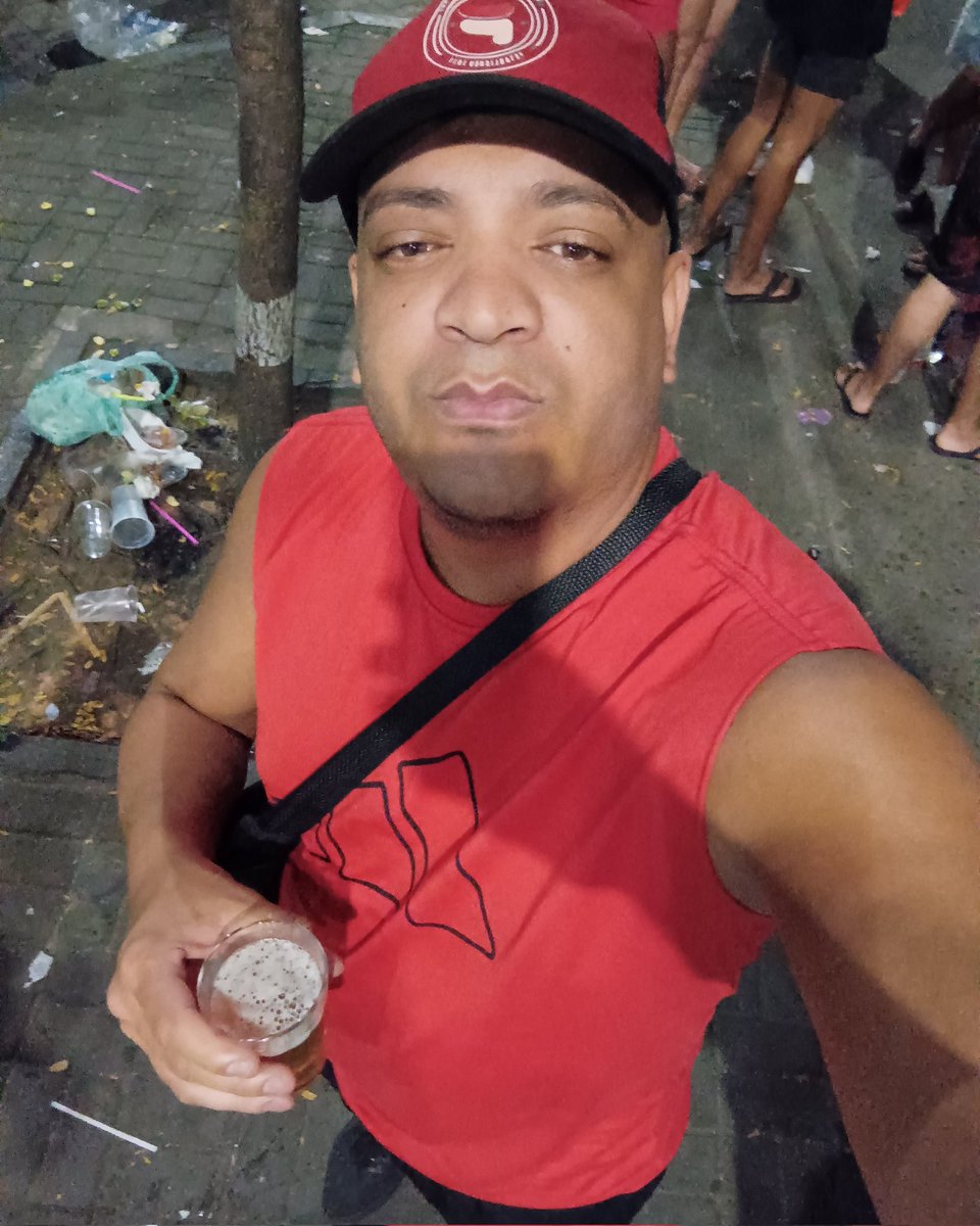 thiagobebel's tweet photo. #AdeusX #adeustwitter 
  A última do x https://t.co/0ZdjFPZffL