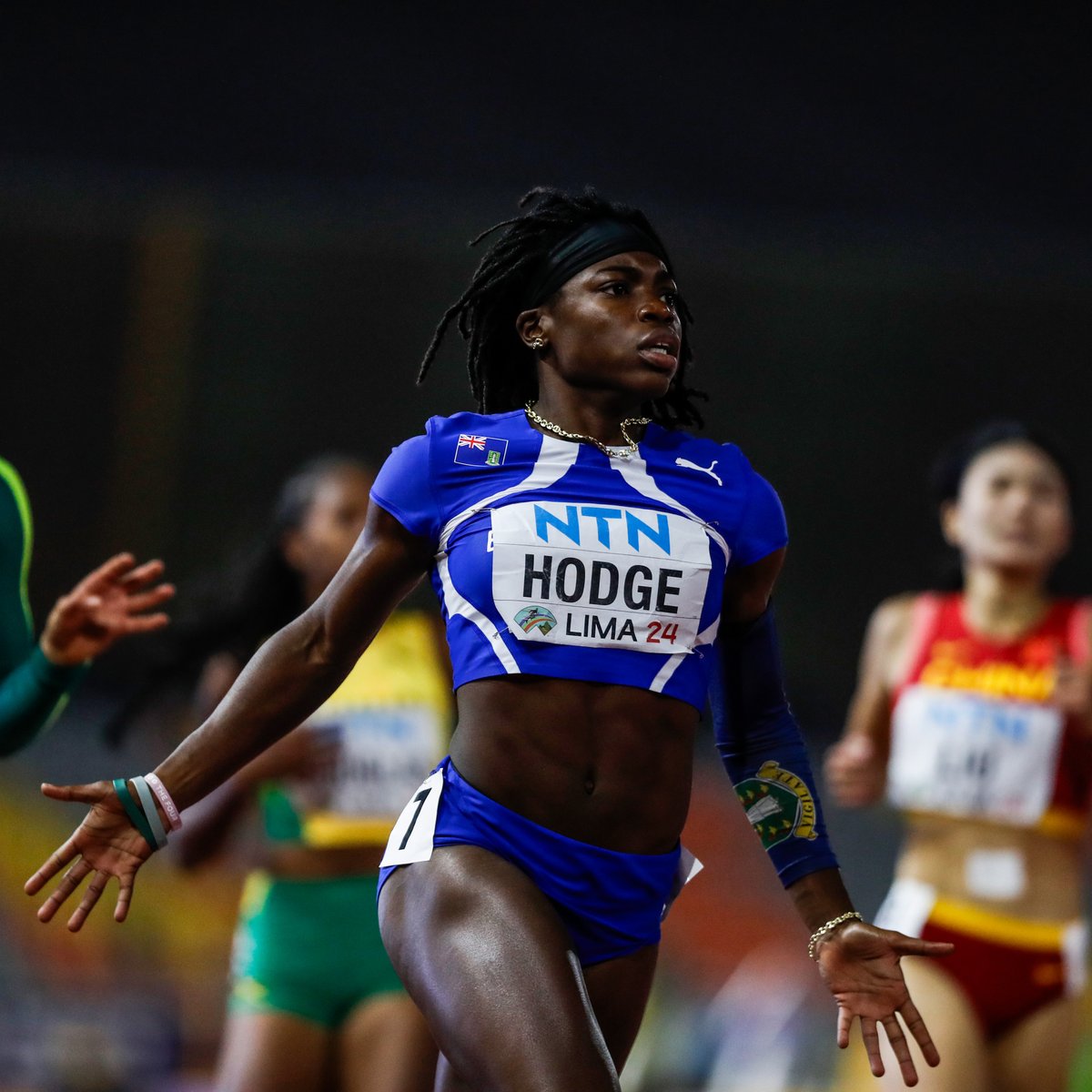 World Athletics (@worldathletics) on Twitter photo HODGE FOR THE GOLD ๐ฅ
๐ป๐ฌ's Adaejah Hodge powers to the 200m world U20 title with 22.74 ๐ค
#WorldAthleticsU20 HODGE FOR THE GOLD ๐ฅ
๐ป๐ฌ's Adaejah Hodge powers to the 200m world U20 title with 22.74 ๐ค
#WorldAthleticsU20