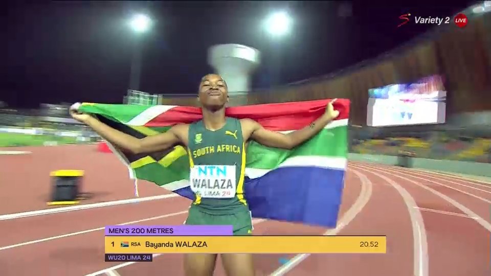SuperSportTV's tweet photo. 𝐇𝐄 𝐃𝐎𝐄𝐒 𝐓𝐇𝐄 𝐃𝐎𝐔𝐁𝐋𝐄 𝐈𝐍 𝐋𝐈𝐌𝐀 😤

Bayanda Walaza dominates the competition and wins the Men's 200m at the World Athletics U20 Championships 🔥👊

#WorldAthleticsU20 https://t.co/fXRgIYHqBr