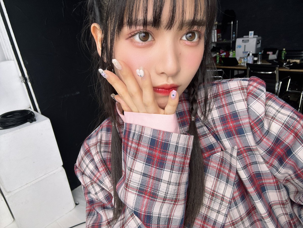 このポーズにハマってんねん