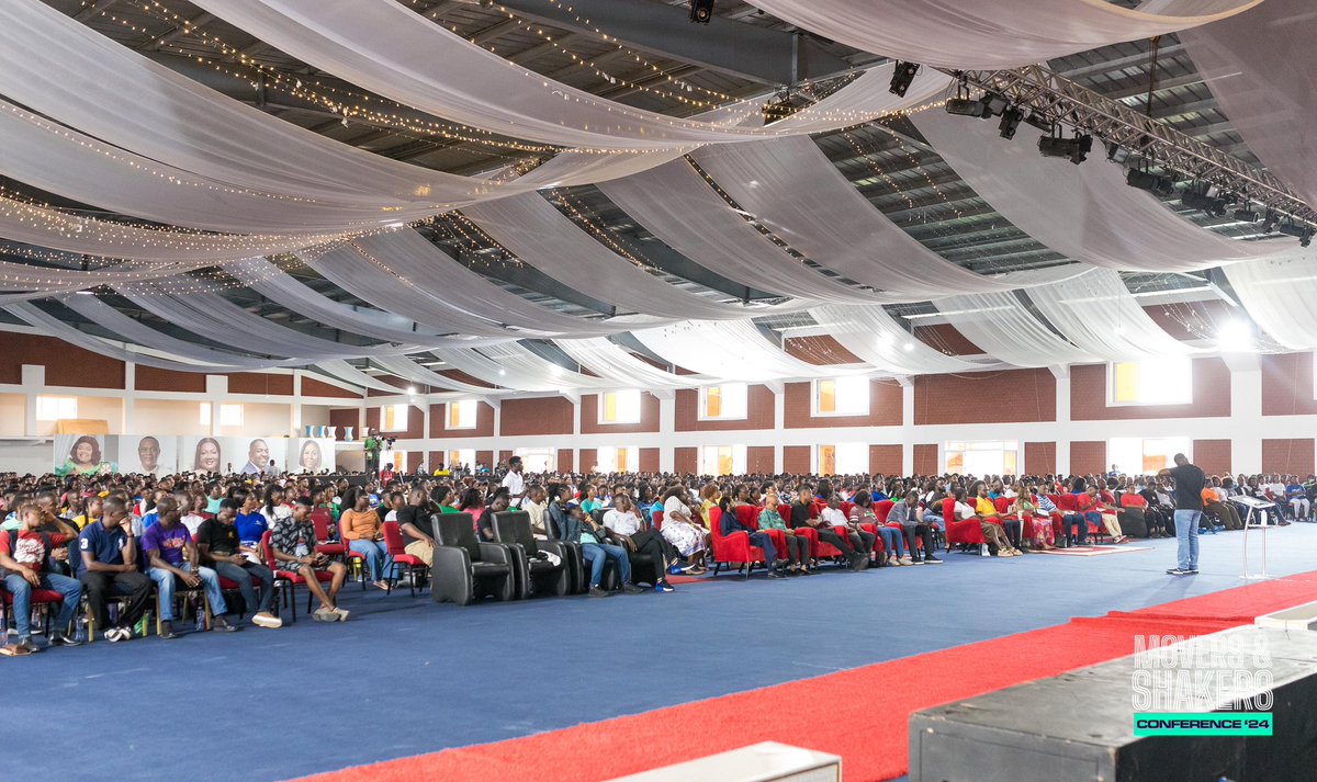 RoyalHseChapel's tweet image. Friday Afternoon with Rev. Paul Amoako was nothing short of God's presence and climaxed with an insightful sermon from Daniel 1:18. To rise 10 levels higher, embrace courage, consistency, face challenges and take fearless choices.

#DontMessWithMe #WMGCamp2024 #MoversAndShakers