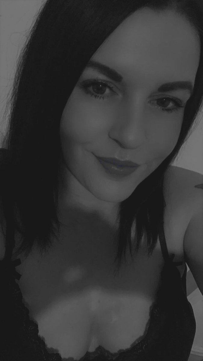 𝔻𝕦𝕤𝕥𝕝𝕒𝕟𝕕 𝔽𝕒𝕚𝕣𝕪𝕥𝕒𝕝𝕖 tweet media