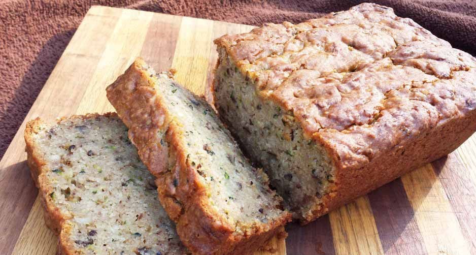 blessedcrazy's tweet photo. While there are many delicious zucchini recipes, this particular Cream Cheese Zucchini Bread always ends up being a favorite! 
Recipe > https://t.co/4HUrOkoiiF
#bread #zucchini #RecipeOfTheDay #glutenfree #deliciousfood #FoodieFriday https://t.co/FxjMDrD6Dt