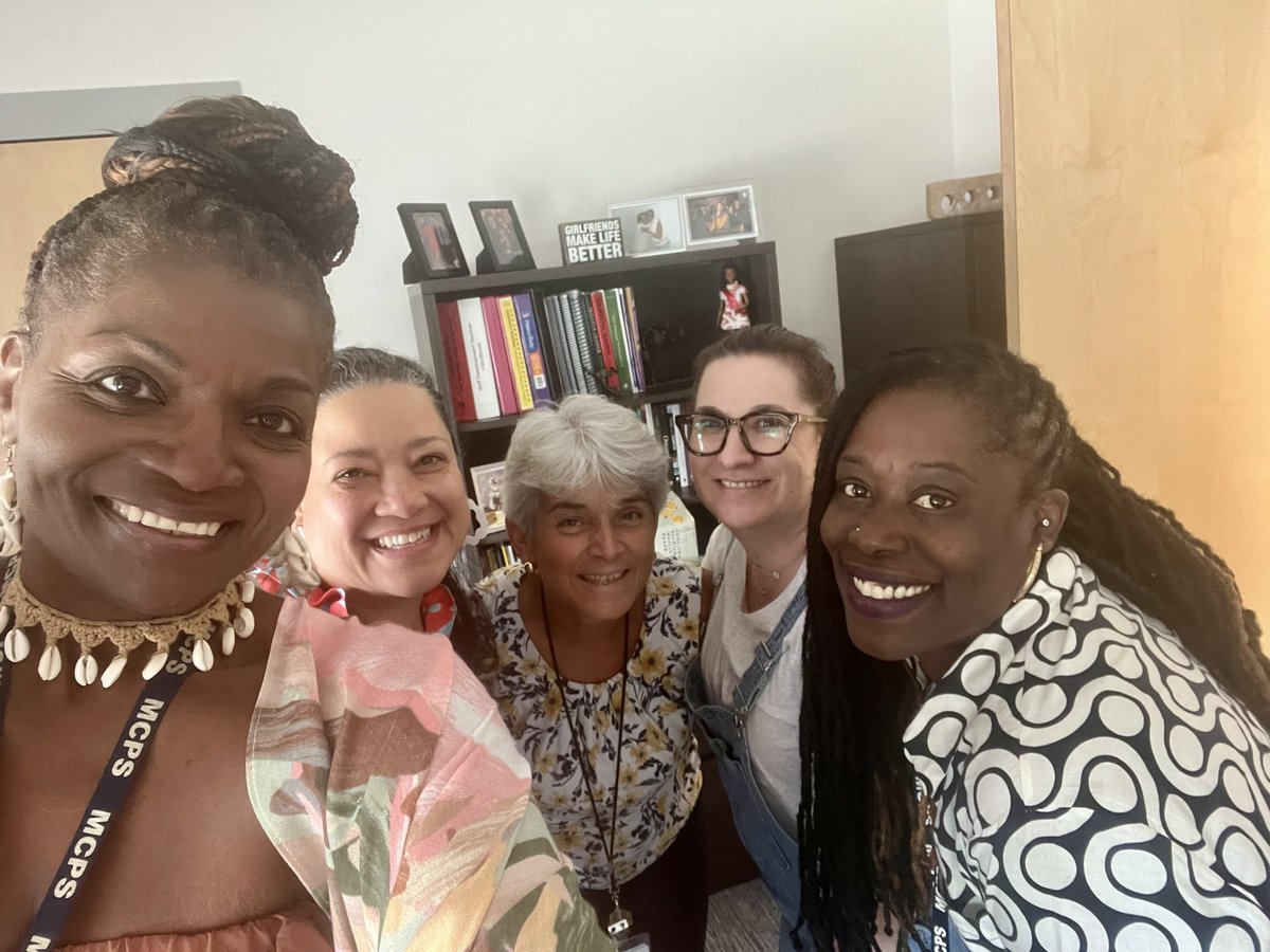 Maniya Jules tweet media