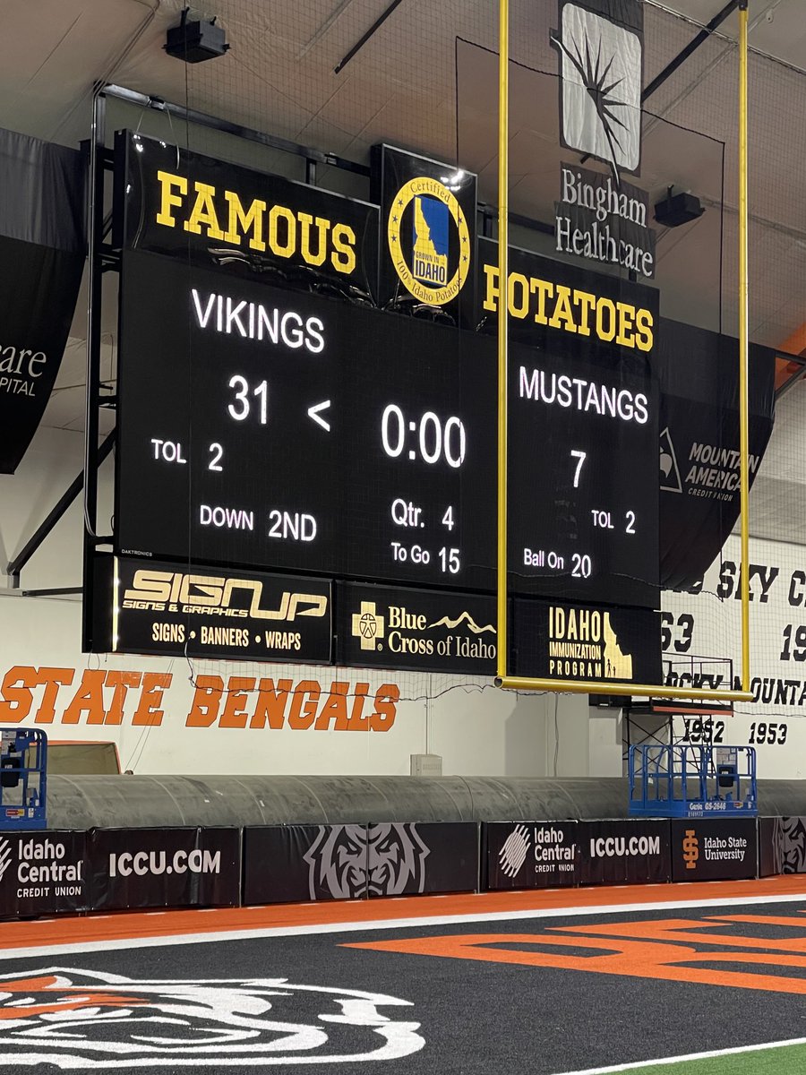 #1 CDA took care of business against Shadow Ridge, Las Vegas.  Game 3 Kimberly Bulldogs v. Sutter Union, California.  Idaho 2-0!  👀🏈🔥