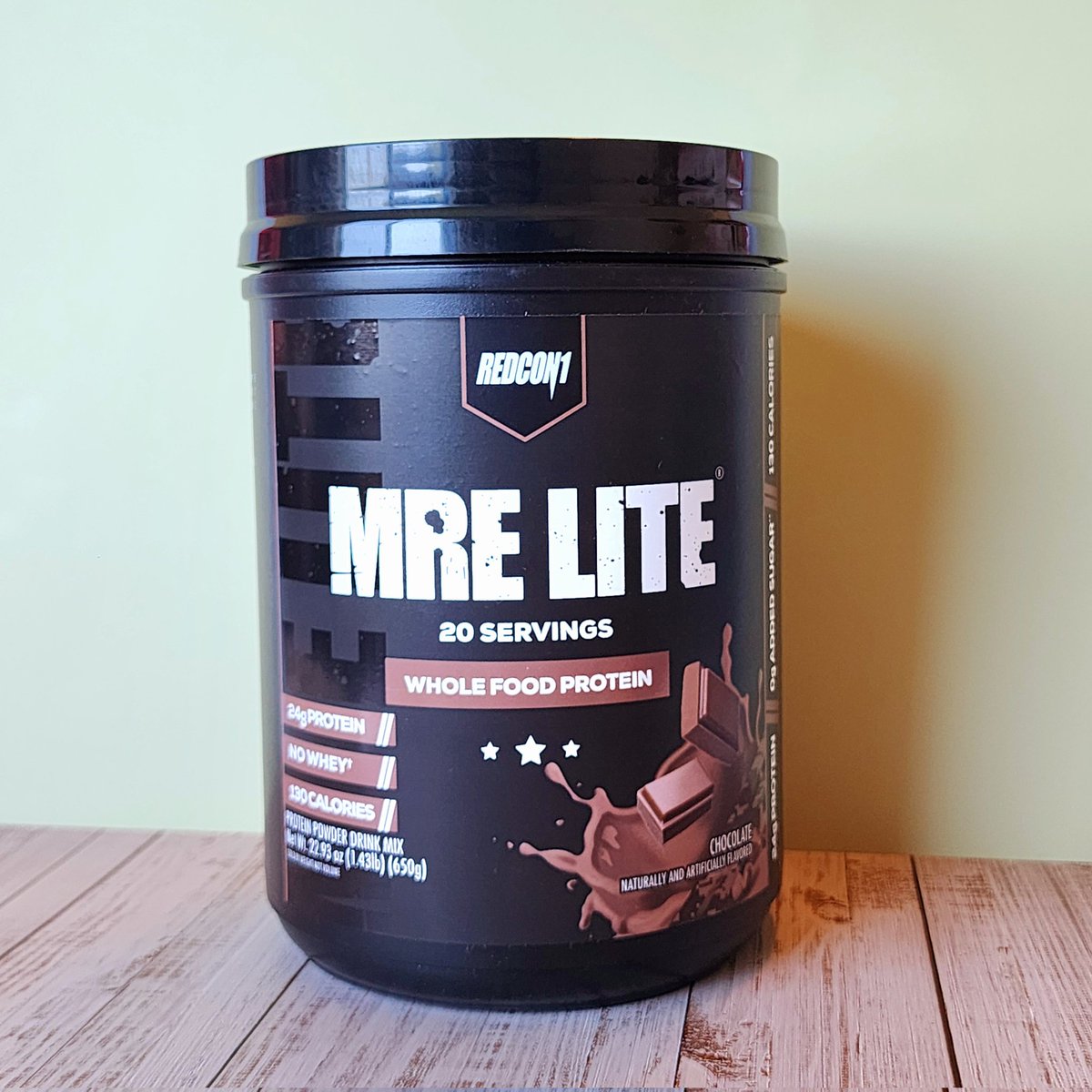 RachaelTam3's tweet image. 👋 Hey there, friends! Check out my new blog post about REDCON1 MRE LITE Whole Food Protein! This stuff tastes amazing and it's helping me lose weight. Learn more down below!!
.
.
.
.
#redcon1tieroperator #redcon1 #proteinshake 

theresearchingbeauty.com/2024/08/redcon…