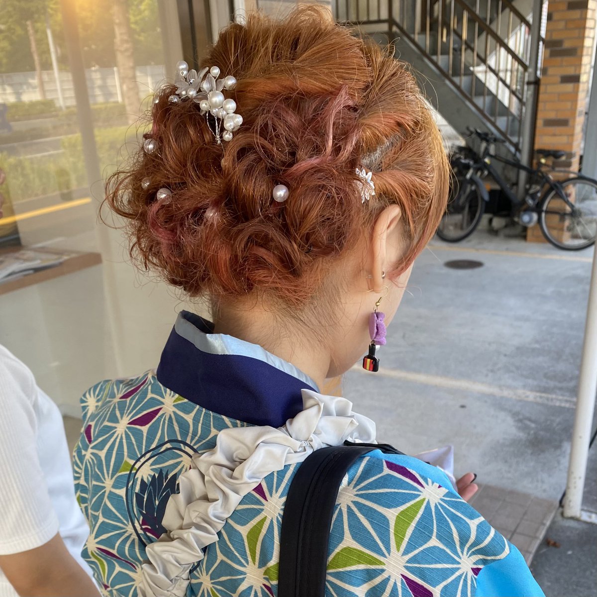 HairViho's tweet photo. 夏の思い出〜4
よさこい祭りヘアセット2days編✨️
1日目はネジネジモリモリパールセット⚪️
2日目はツインお団子withキツネ🦊🎀
2日間でガラッとスタイルを変えれるのもよさこいのいい所ですね👌🏻

 #よさこい
 #高知大
 #ヘアセット
 #お祭りスタイル
 #粋恋 https://t.co/16hjwfnPf4