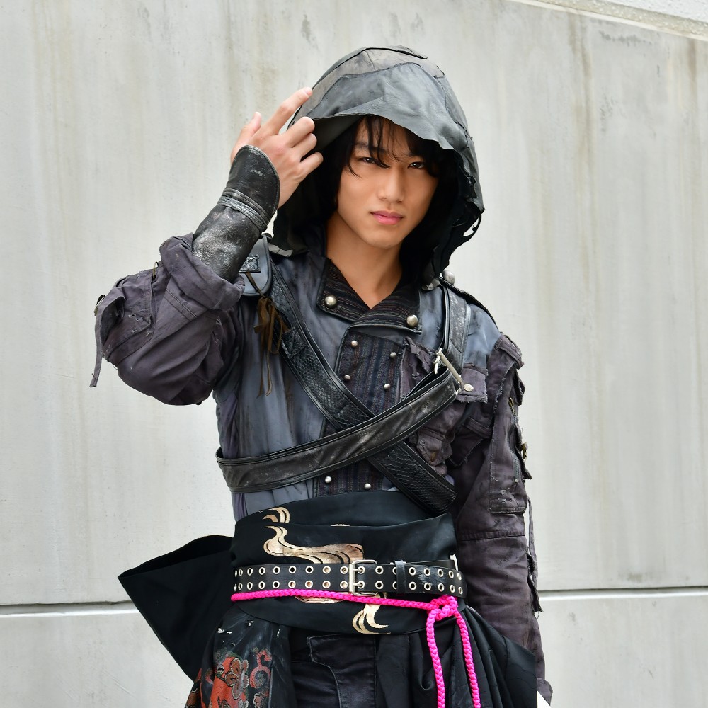 仮面ライダーゼロワン 全バトルクロニクル　直筆サイン入り　中川大輔　迅 Amazon.co.jp: 仮面ライダーゼロワン Blu-ray COLLECTION 1