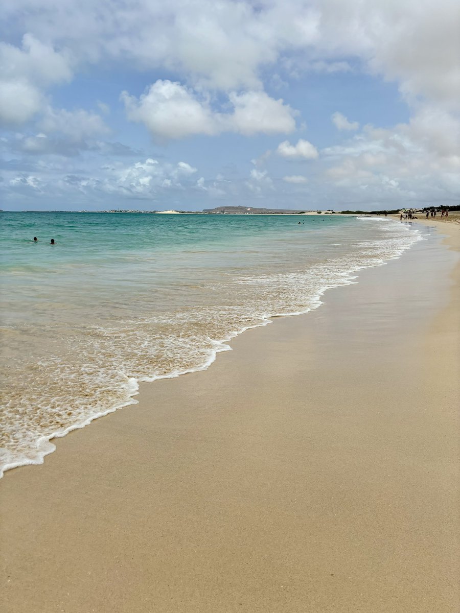 Katy Thompson MBE ✈️ tweet media