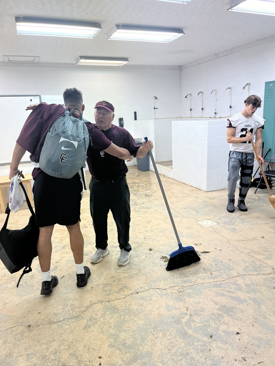 Seth Staskey tweet media