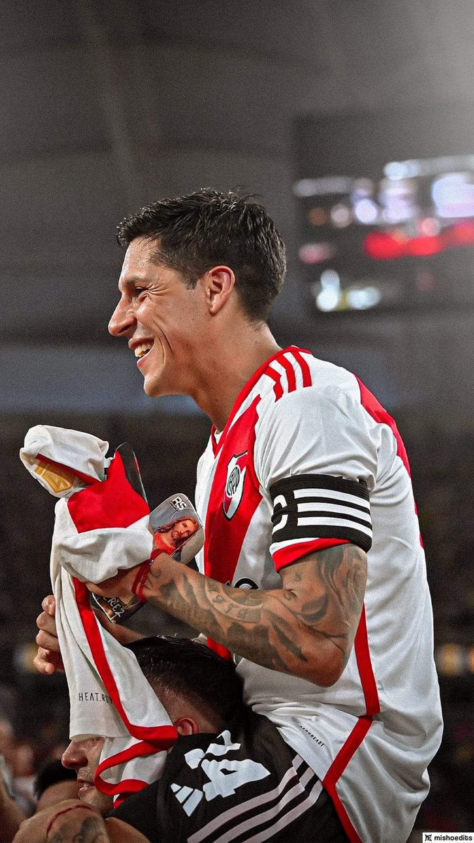 Gonzabaustian9's tweet image. A mi ex capitán