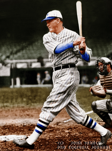 NFL_Journal's tweet photo. Rogers Hornsby in great NY Goants uni
#MLBColorization #MLBColorizations https://t.co/ikxbn6W3cE