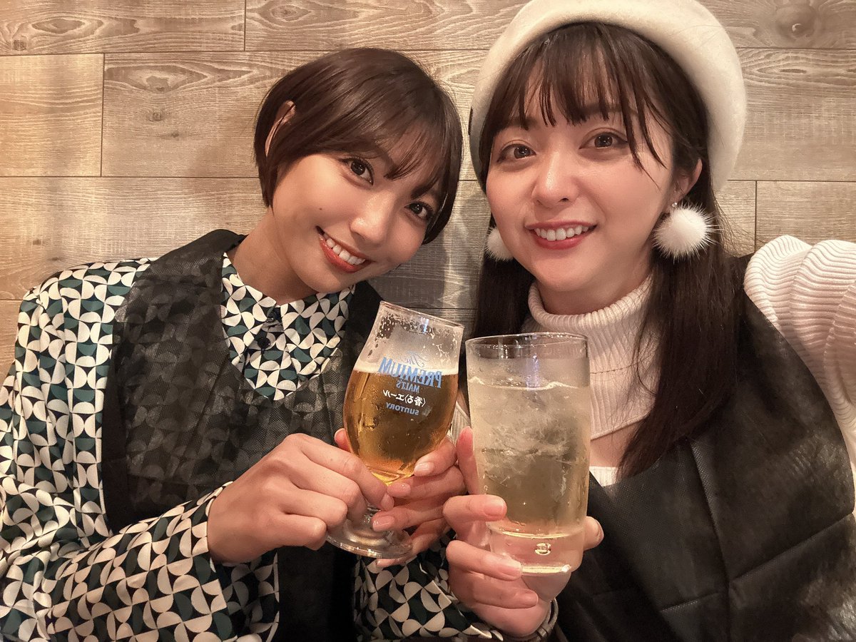 gratooook's tweet photo. 本日13:00〜放送ですよ📻

ご視聴はこちらから無料で聴けます💁‍♀️ https://t.co/9EDoZbRIEA https://t.co/Upo4JBUWwR