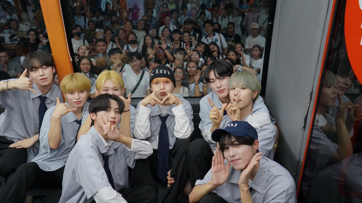 ShowBT Philippines tweet media