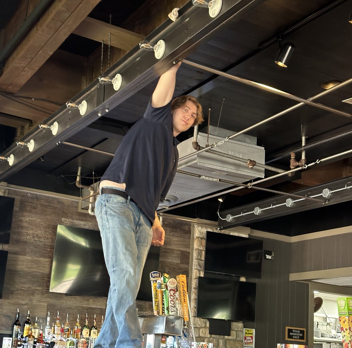 Lusarreta77's tweet photo. Validation day! Congratulations Adam! we are so excited about you completing your MID training and joining the Blaine team! You became a ChiliHead from day one. Tallest MGR in Blaine “I got the TV’s and high dust” 🤣🤣 #chilisclean #EGC 🌶️’S♥️
@BKaltved @LynAj4 @NicholasBPaxton @train3rgirl