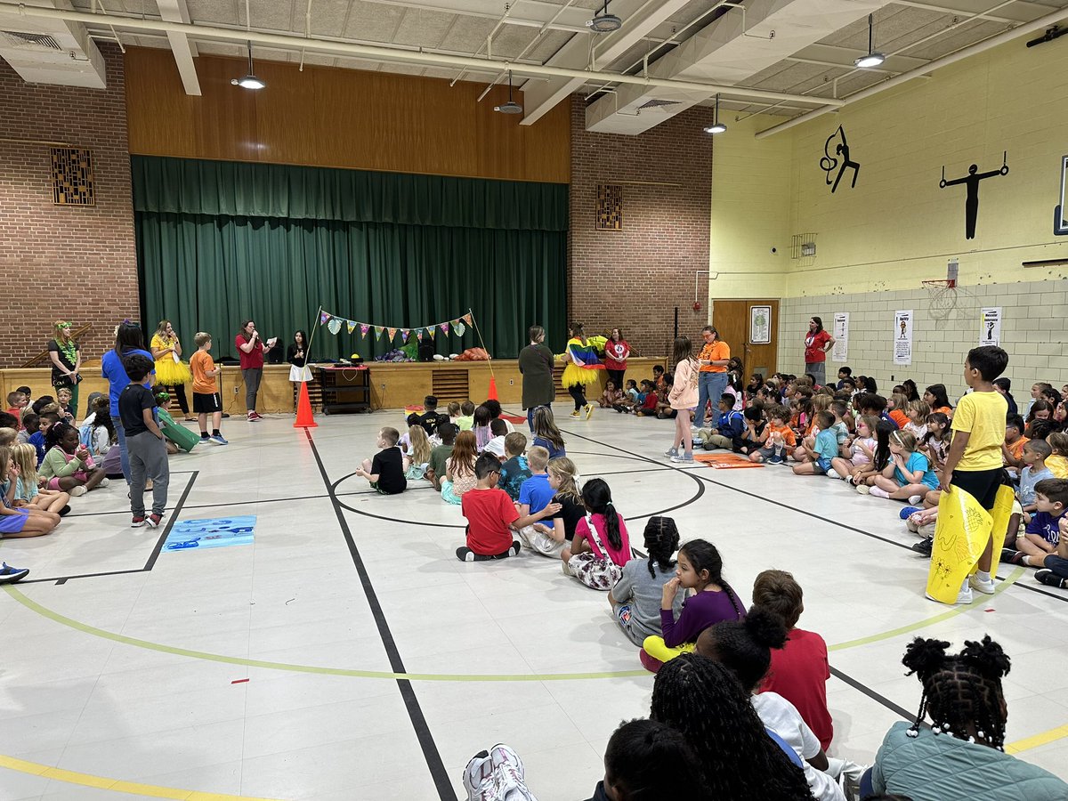 Amy Spencer tweet media