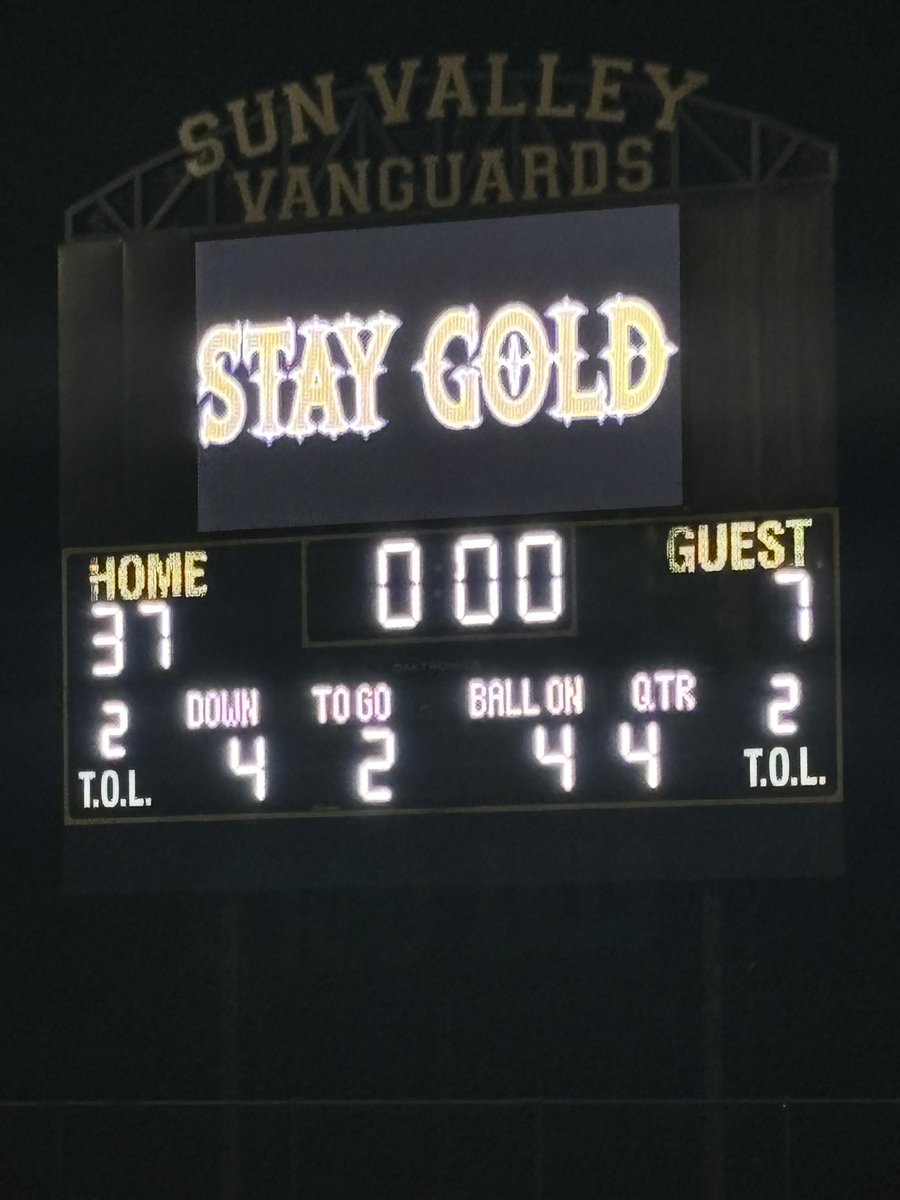 Congrats <a href="/SValleyFootball/">Sun Valley Football</a> on their win tonight vs. Great Valley. 
#staygold