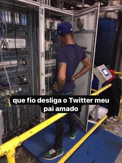 Antonioleitte's tweet photo. Enquanto isso... https://t.co/mzdlWcwLnp