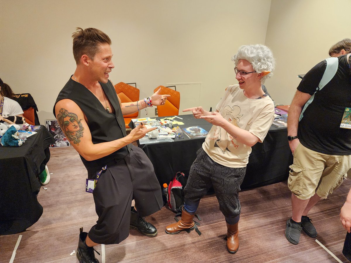 breadboiwizard's tweet image. The long wait was worth it for the meme. #DragonCon2024