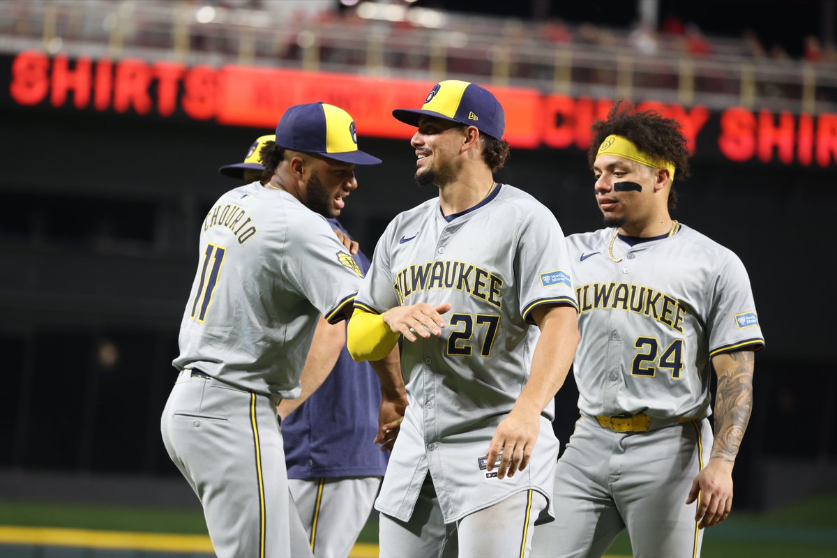 Brewers's tweet photo. All in a day's work:

🔵 19 runs
🔵 14 straight scoreless innings pitched
🔵 6 HR
🔵 10-run inning
🔵 Extra-inning win
🔵 2 dubs
🔵 4th-straight win

Not too shabby. https://t.co/o8UuOPFZpK