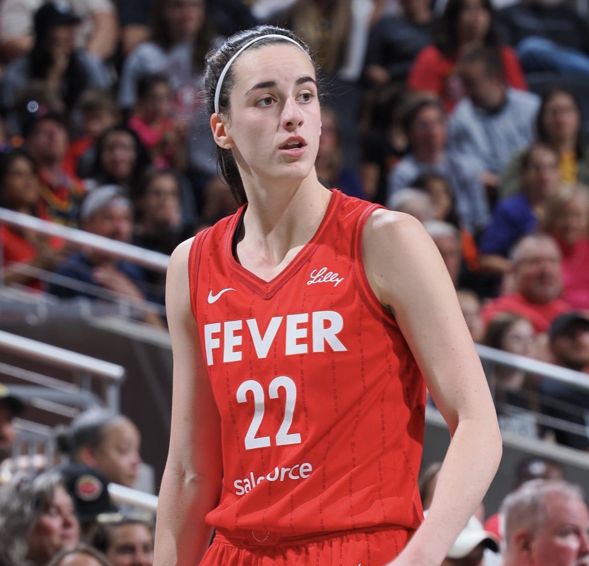 Caitlin Clark tonight:

31 PTS
12 AST
5 3PM

First player in WNBA history to record these numbers or better in a single game.