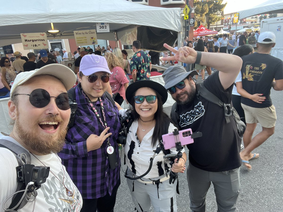 FiendOcular's tweet image. We at the #orangeinternationalstreetfair with the Weems Gamg! @itsrelay @merdreastar @subbietv