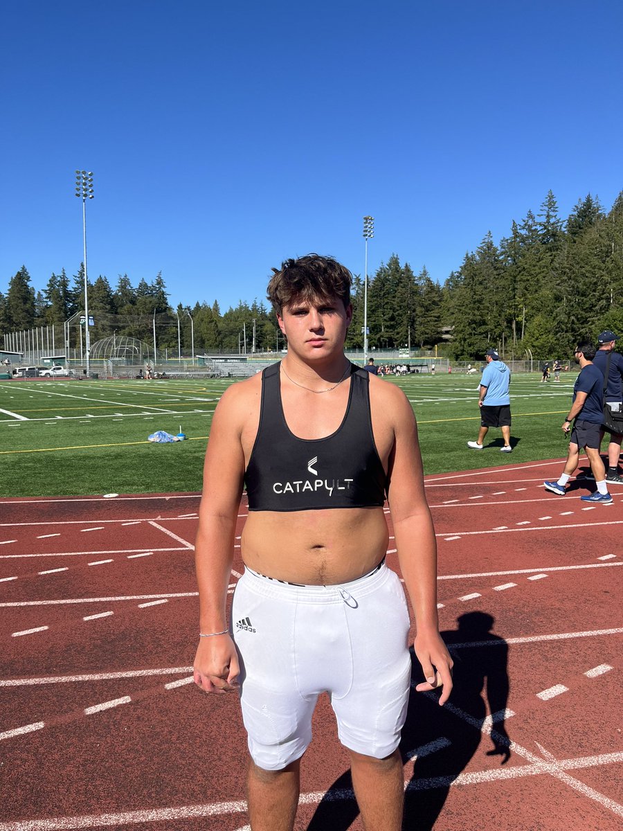 NickFarman55's tweet photo. @catapultsports Stop #1 continued 🏈 https://t.co/7D07cqYi2I