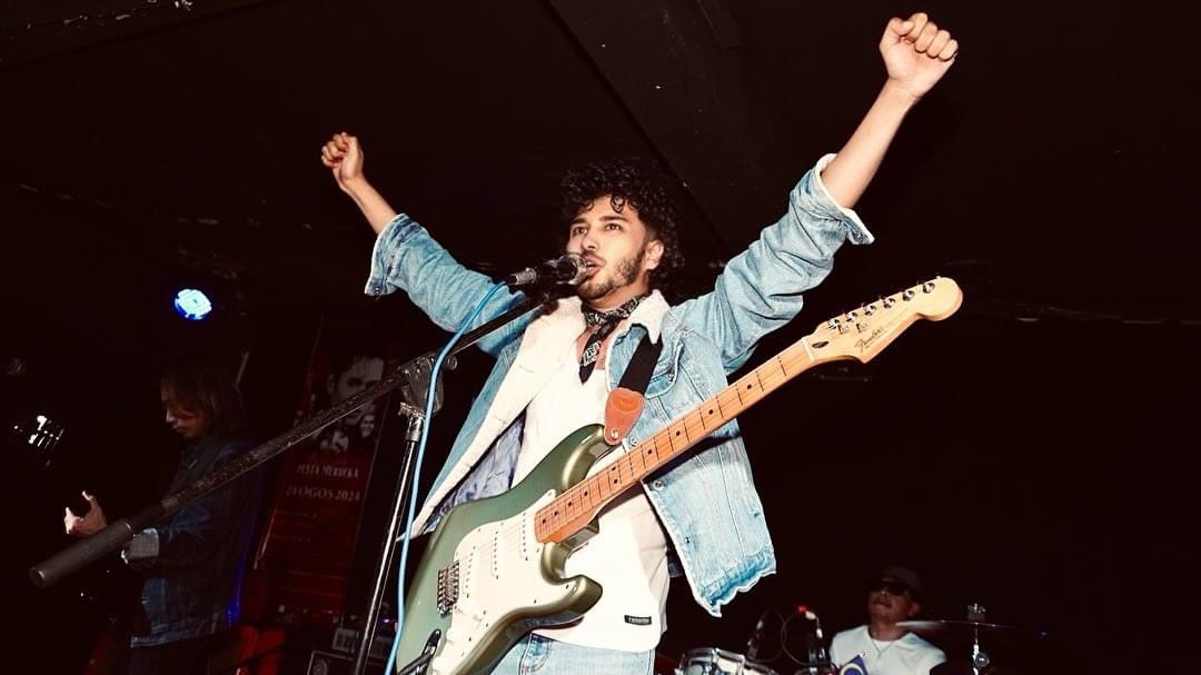 THEALIF04's tweet photo. Captured moments from an unforgettable night at Malam Pesta Merdeka in Ipoh! From the powerful Sudirman tribute to the incredible energy of the crowd, every second was pure magic. Huge thanks to the amazing crowd, the organizers, and everyone who made this night one to remember! https://t.co/zoXBlyNZ9h