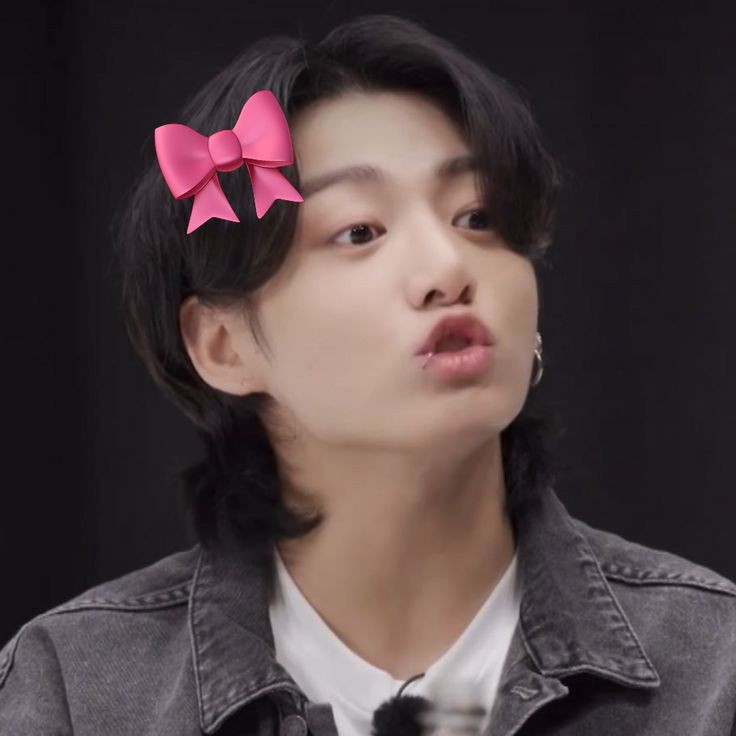 basma_guzel's tweet photo. Happy birthday jungkookii #JUNGKOOKDAY  #HappyBirthdayJungkook #JungKook https://t.co/YsekO0sYLa
