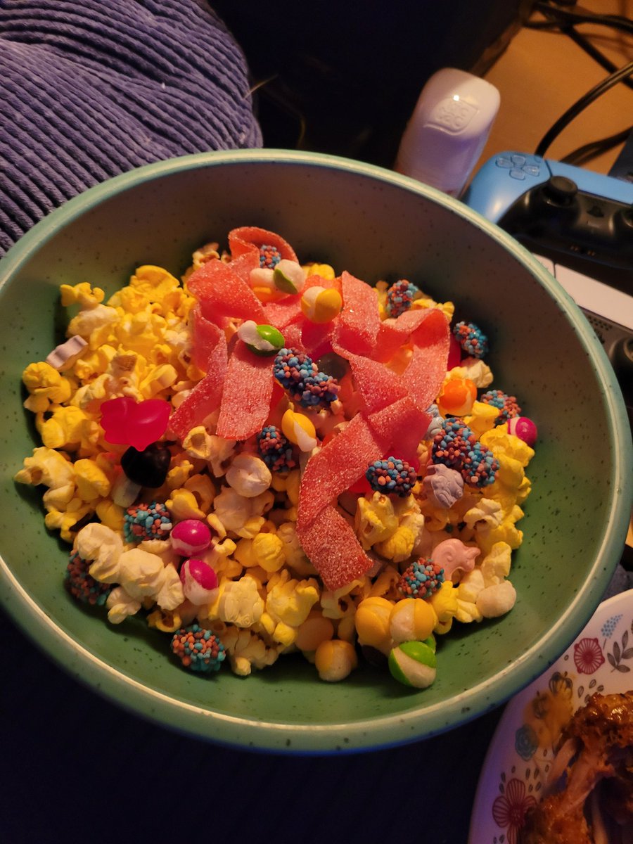 MutantFoodie's tweet photo. Got the perfect snack bowl for #Nightmareathon #TheLastDriveIn #shudder https://t.co/BBEN9pjqtB