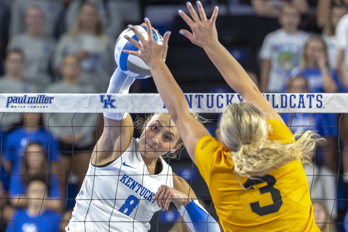 ryanhermens's tweet image. Memorial Coliseum on the University of Kentucky campus is now open after an $82 million renovation.

On Friday, the Wildcats beat Northern Kentucky 3-0 during the Bluegrass Battle.

@heraldleader @KentuckySports @cmakauskas