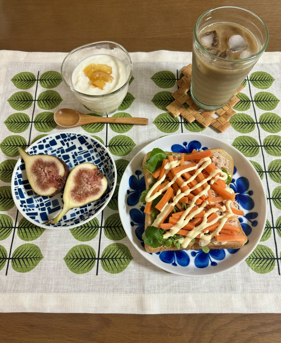 にんじんとクレソンとツナのサラダトースト🥕🌱
キューピーさんのHPからましゃのCMを見れなくなったけど…レシピは残っていてよかった！
この1週間、ずっと台風に振り回されてる😅
まだまだ大雨への警戒が必要！
行く予定だった名古屋ライブも中止。
家で過ごす週末を少しでも気分を上げていこう♫