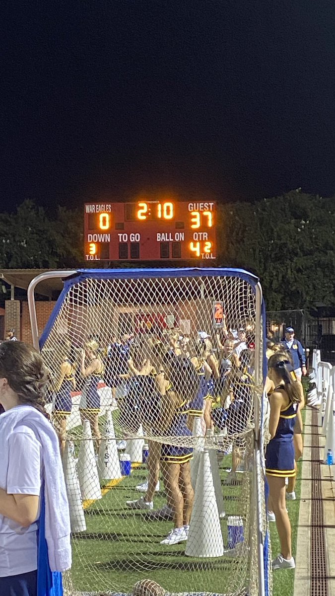 Another TD for the War Eagles!!!🦅 2:00 left in 4th #WDE <a href="/NFHSNetwork/">NFHS Network</a>