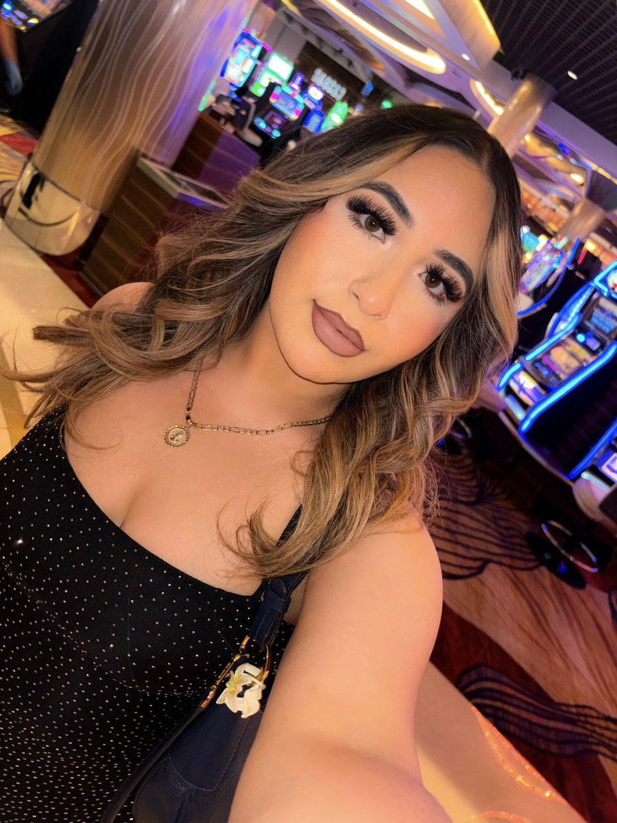 🦋iLean♡ (@ileanxx) on Twitter photo 