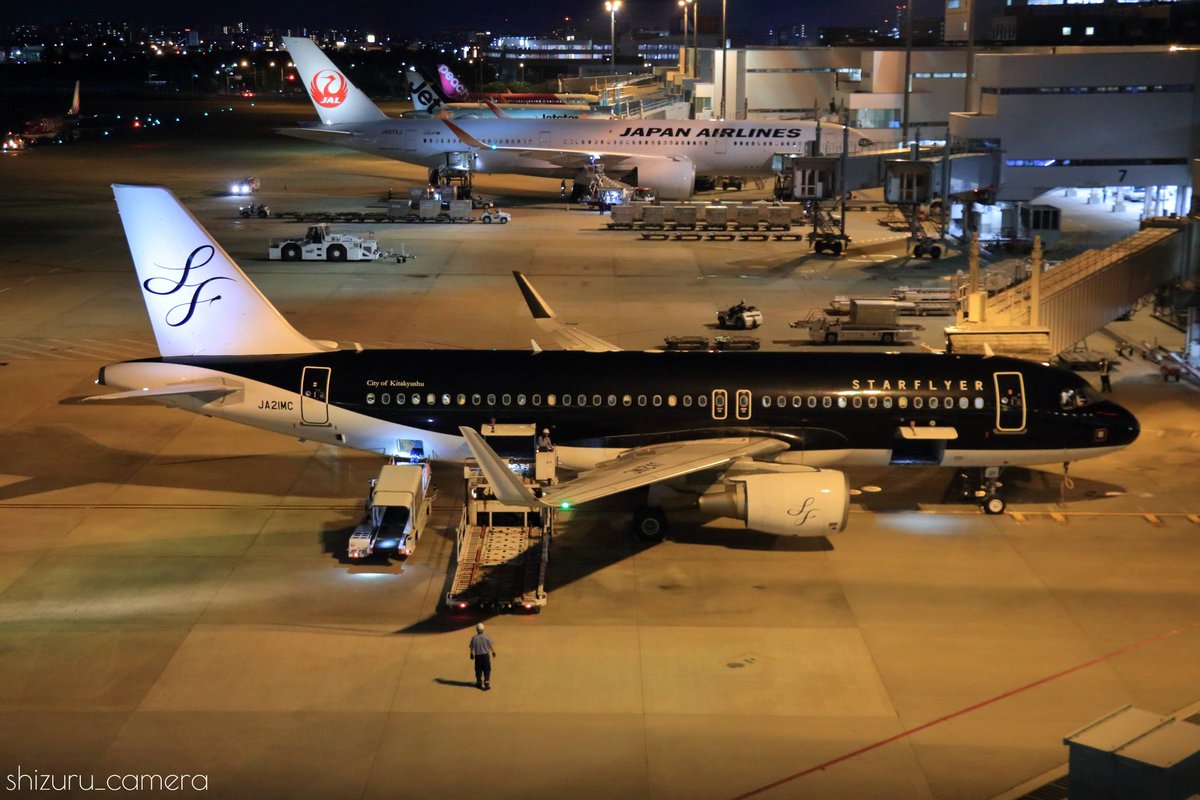 shizuru_camera's tweet photo. SPOT8のスターフライヤー

#福岡 #福岡空港  #写真 #カメラ #飛行機 #キリトリセカイ #写真好きな人と繫がりたい #A320 #スターフライヤー  #starflyer https://t.co/daaLR2l1C3
