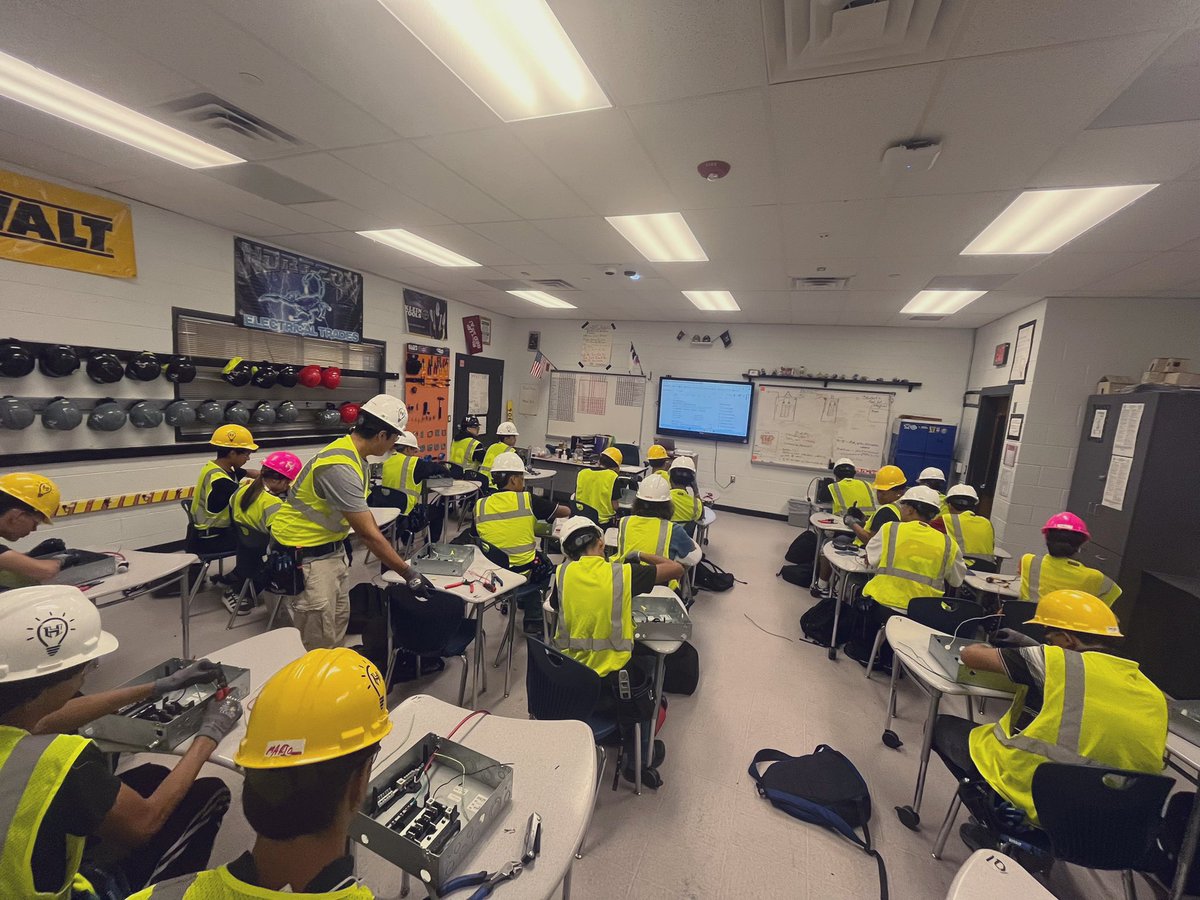 high_scorpion's tweet image. Electrical Technology- 
   Safety starts at the classroom. After days of notes, it&apos;s time for hands on training (wiring breaker box)