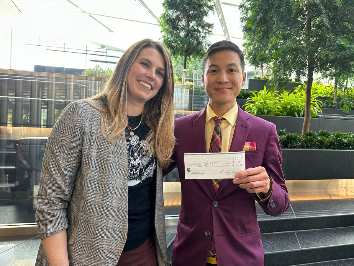 CalgaryLegal's tweet photo. CLG is grateful to be a recipient of some of the proceeds of #GreatBarBandBattle. Together with our friends @SLA_YYC  &amp; @probonolawab  we are thankful to be supported by the legal community!  Donations like this ensure CLG keeps helping vulnerable Albertans with their legal needs https://t.co/3UDlTF27sw