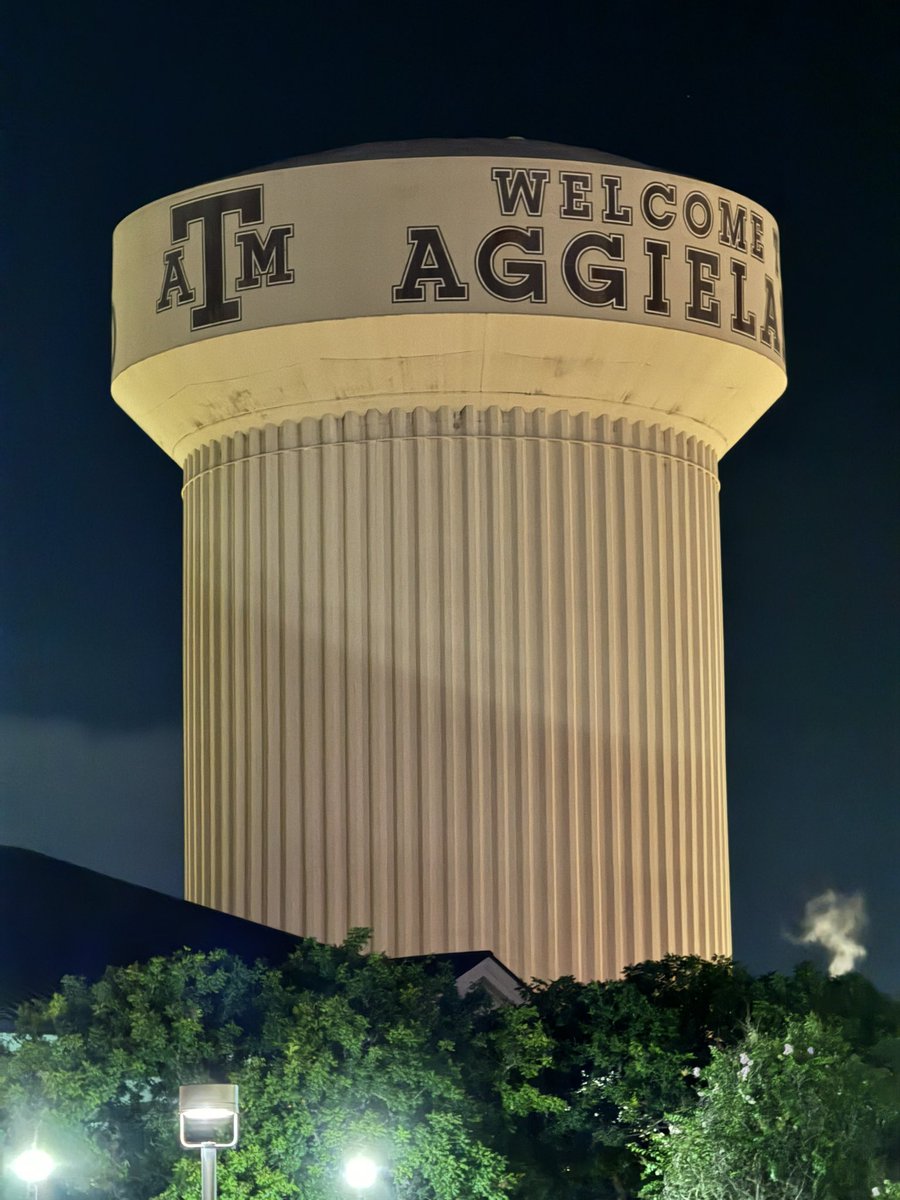 Pat McAfee (@patmcafeeshow) on Twitter photo 