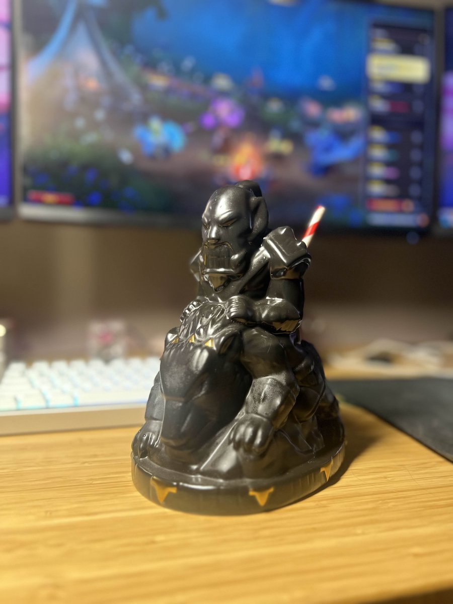 cydereal's tweet photo. launch weekend jet pilots, double batched for tiki orc scale~

so proud of the folks i get to work with every day <3 https://t.co/3T0DYGtOiX