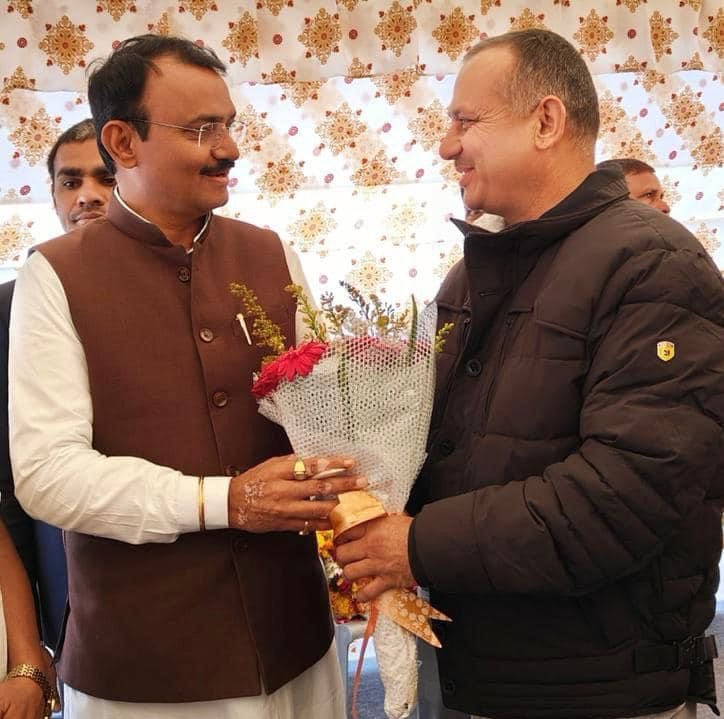 Swaroop Singh Rathore (@sskharabjp) on Twitter photo राजस्थान सरकार में उपमुख्यमंत्री डॉ. प्रेमचंद बैरवा जी को जन्मदिन की असीम शुभकामनाएं।
प्रभु श्रीराम जी से आपके स्वस्थ, सुखी एवं दीर्घायु जीवन की कामना करता हूं।
<a href="/DrPremBairwa/">Dr Prem Chand Bairwa</a> <a href="/BJP4Rajasthan/">BJP Rajasthan</a> राजस्थान सरकार में उपमुख्यमंत्री डॉ. प्रेमचंद बैरवा जी को जन्मदिन की असीम शुभकामनाएं।
प्रभु श्रीराम जी से आपके स्वस्थ, सुखी एवं दीर्घायु जीवन की कामना करता हूं।
<a href="/DrPremBairwa/">Dr Prem Chand Bairwa</a> <a href="/BJP4Rajasthan/">BJP Rajasthan</a>