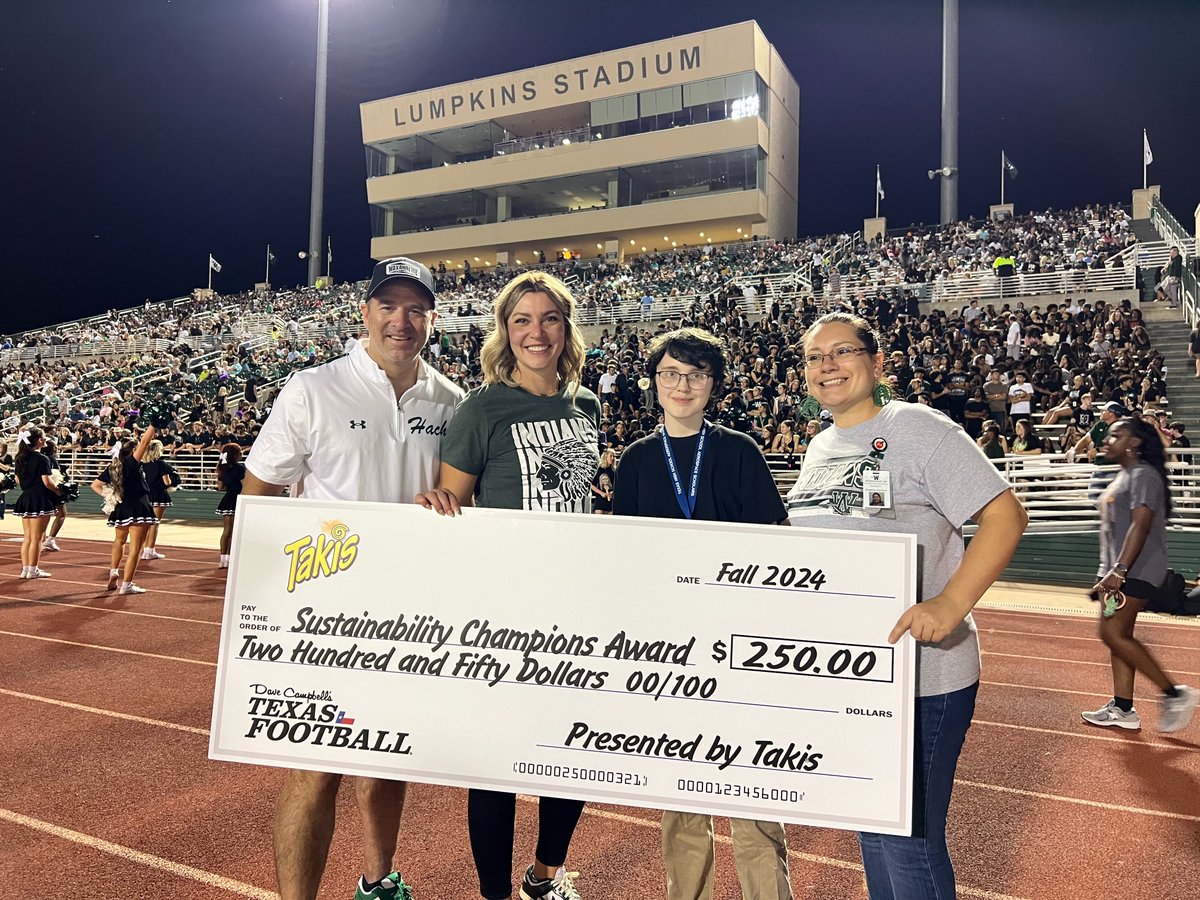 Join us in congratulating WHS student Stella Stephenson for receiving the Takis Sustainability Champion Award Scholarship tonight for her outstanding work in Computer Science with Ms. Sabrina Sotelo!

<a href="/TakisUSA/">Takis</a>  <a href="/WaxahachieISD/">Waxahachie ISD</a> #sustainability #stem