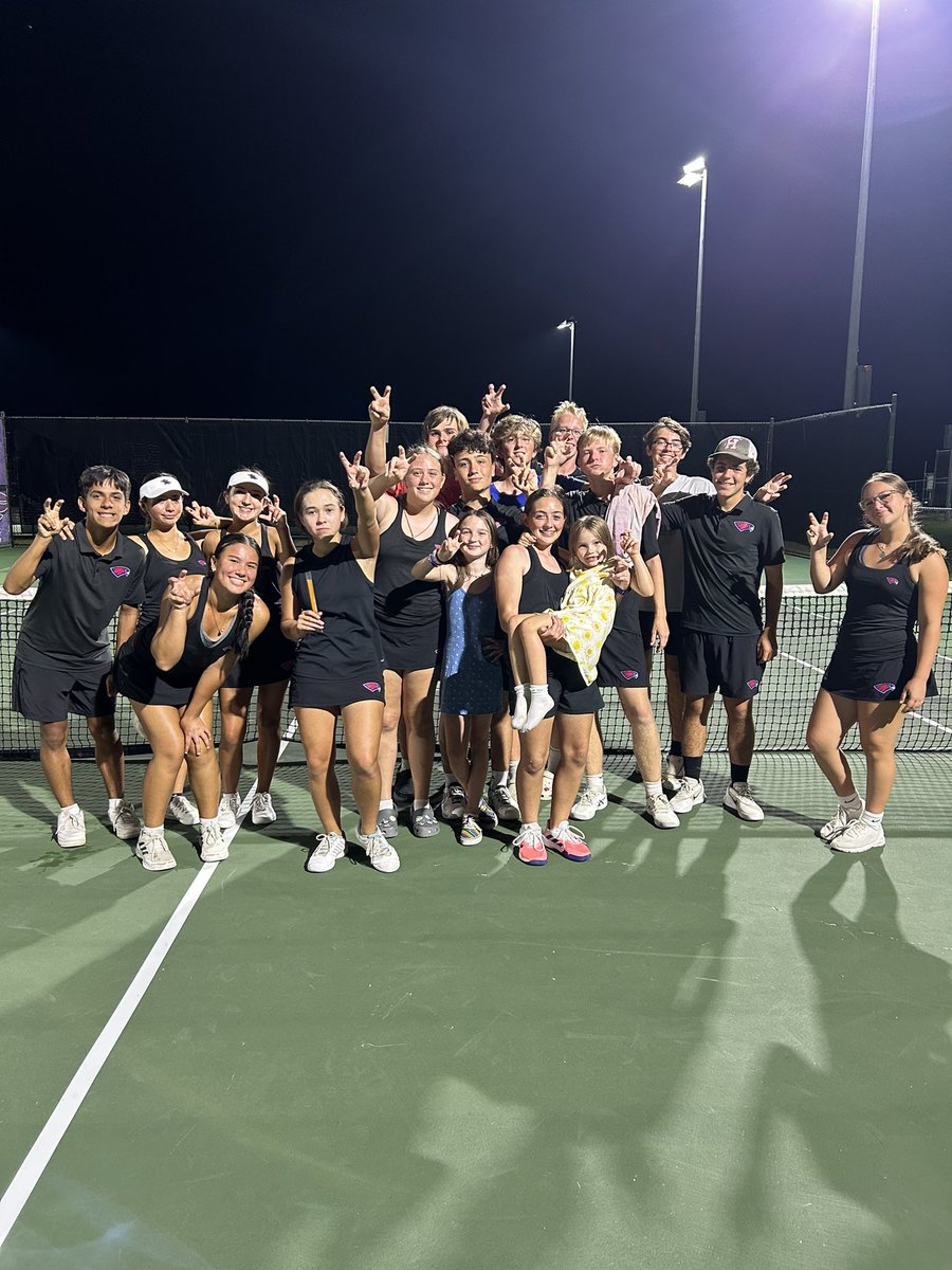 Hawk Tennis makes it two in a row with a 17-6 win over Bastrop tonight!! LETS GO HAWKS!! #hawkyeah