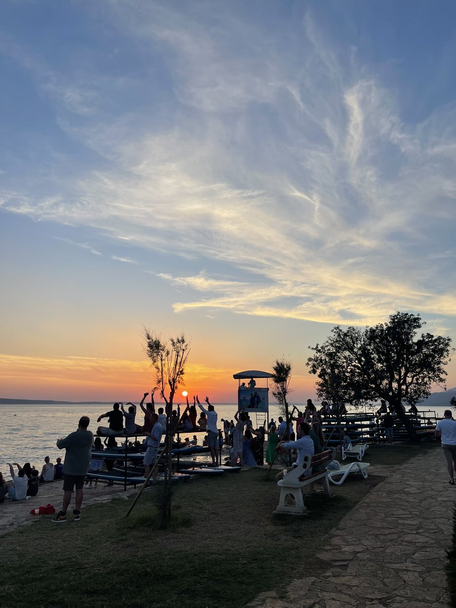 Neilson Alana Beach Club tweet media