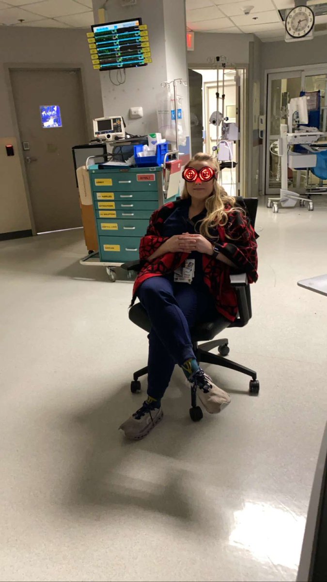 MegTheBrilliant's tweet photo. @sunglasssister
When itโs #RezzRocks Day, but the ICU needs you. https://t.co/ty7GPACFsi
