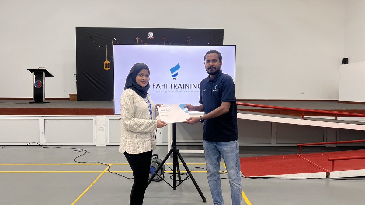 FahiTraining's tweet photo. Successfully completed the training program held for @TeamFenaka reflecting on the Customer Service Excellence Program and leadership training held At  Fuahmulah City. 

Congratulations to all who participated. https://t.co/bJ1bf4EV4u