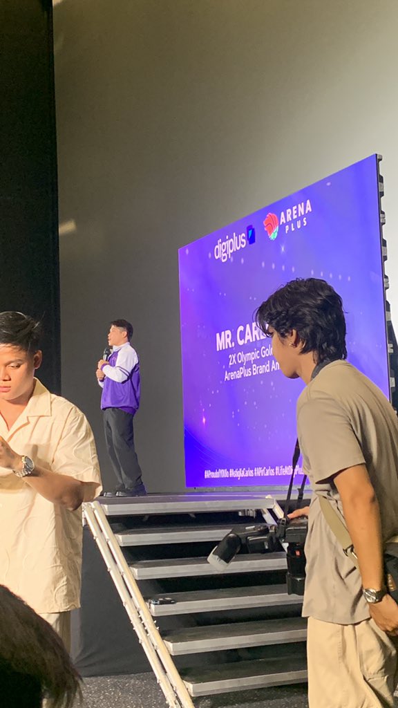 arenaplusph's tweet photo. Nak tayo ka diyan pocturan kita feeling of Carlos Yulo.
#AProudOfYOUlo #LifeAtDigiPlus #ArenaPlus #AstigSaSports #APirCarlos https://t.co/YhbbPT7Z6v