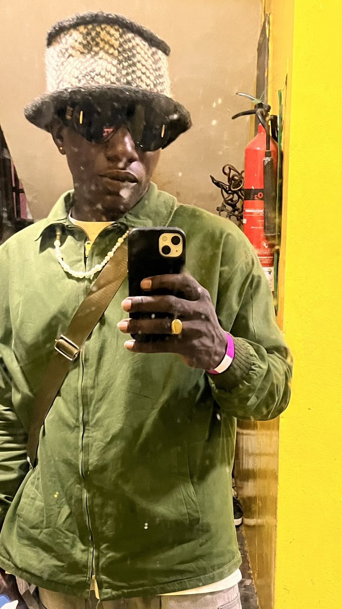 Laudated's tweet photo. Abeg Support My Music Now Don’t Wait Till I Become Popular For You To Support…. Ride With Me Now And Be Proud To Be My Day Ones 🙏🏾❤️  Please Share My Music!!!#jejelauda  #rappertiocommon https://t.co/i8SPyi8hfQ