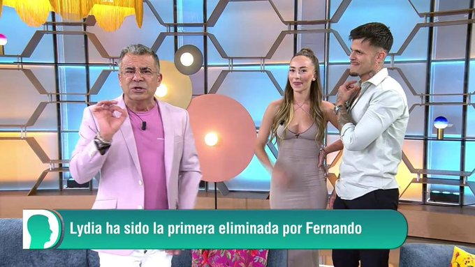 blvcom's tweet photo. 🗣️ @diariodejorgetv #ElDiarioDeJorge30A en @telecinco_es firmó 1.751.000 ESPECTADORES ÚNICOS (AA).

🤗  El programa consiguió 671.000 espectadores de audiencia media y el 7.7% de cuota de pantalla. 

#Audiencias 📺📊 https://t.co/uI4LmxJPBQ