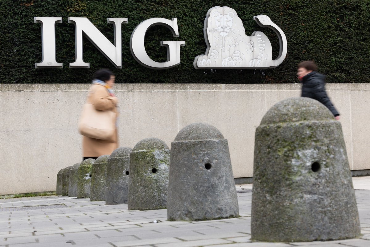 Belga_English's tweet photo. Major banks launch final offensive over state bond billions https://t.co/LgACXxLT7j
#Belga #StateBond #Banks #Investing #Economy https://t.co/oOMxDy7ZFy