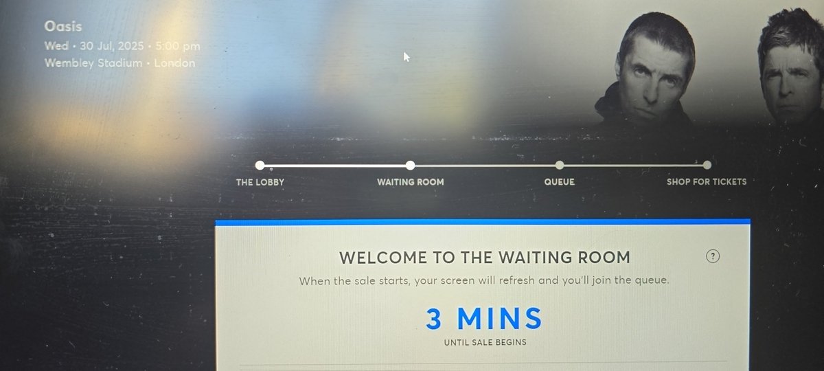 FatLadJon's tweet photo. What do you think the queue number will be #oasis #ticketmaster https://t.co/yNle6QiJep
